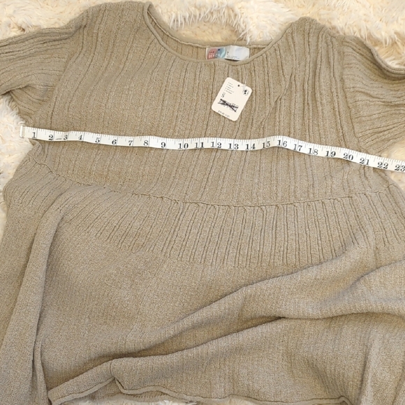 NWT FP Beach Free People Women's Beige Long Sleeve Top Size Small - Picture 8 of 12